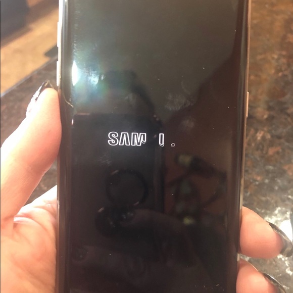 Seven Edge phone. With Samsung Fitbit - Picture 2 of 3